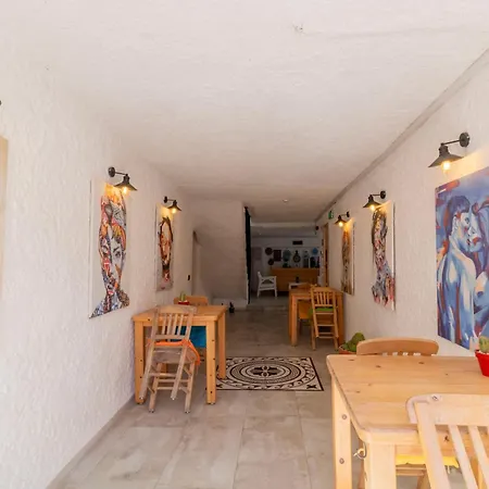 Das Hotel Alacati منزل للإقامة
