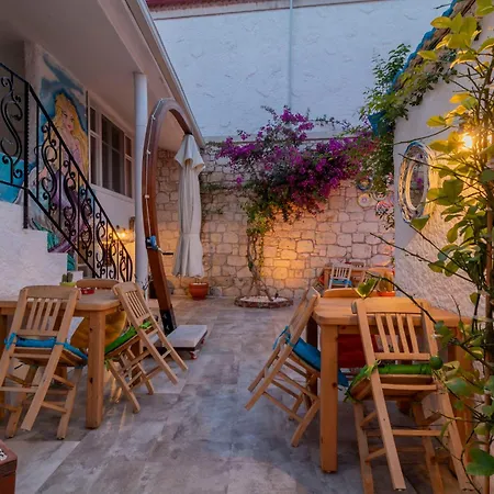 Das Hotel Alacati Gazde/Camere de închiriat Alacati